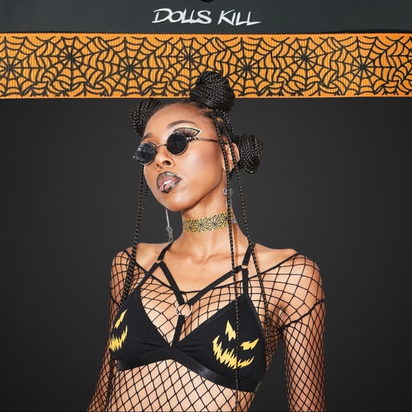 I STAY SPOOKY SPIDERWEB CHOKER NWT - Picture 5 of 5